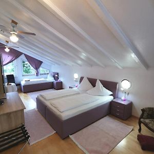 Dreibettzimmer
